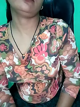 Rashmi 011 online show from October 2025 05:45:01 PM