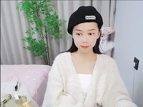 mili0923 online show from October 2025 02:23:02 AM