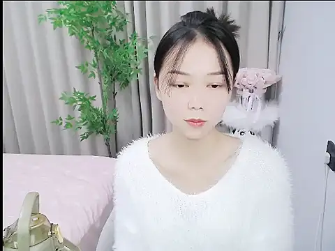 mili0923 online show from October 2025 02:09:01 PM