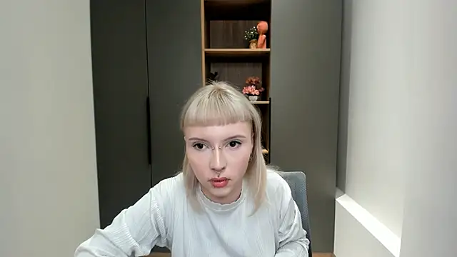 Jayenemeth online show from October 2025 05:27:01 AM