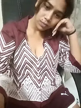 kudi sexy online show from October 2025 02:47:02 PM