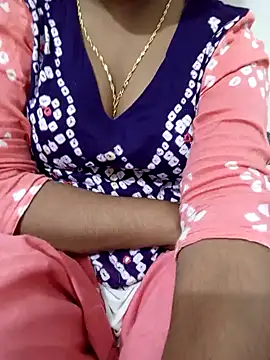 Priyanka 17 online show from November 2025 05:57:02 PM