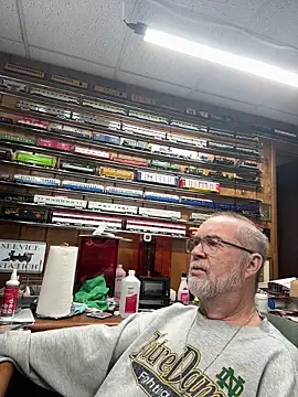 Jcaspen online show from April 2026 01:14:02 PM