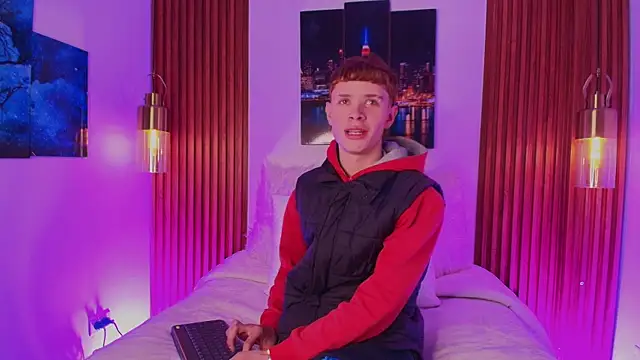 Snapshot of JackFrosst chatting on November 2025 12:38:01 PM JackFrosst online show from November 2025 12:38:01 PM