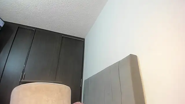 emy collyns online show from February 2026 02:41:02 AM