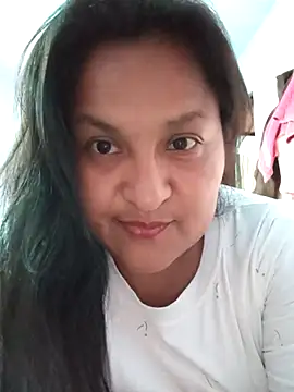 Snapshot of lucia00xx chatting on March 2026 10:36:05 PM lucia00xx online show from March 2026 10:36:05 PM