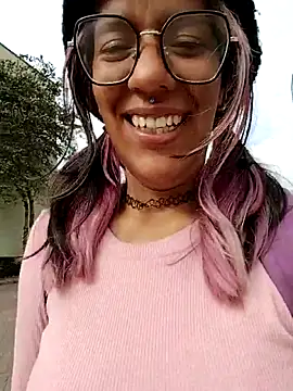 Abby 2-1 online show from November 2025 08:09:01 PM