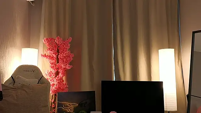 Milf mammyy online show from October 2025 07:09:02 AM