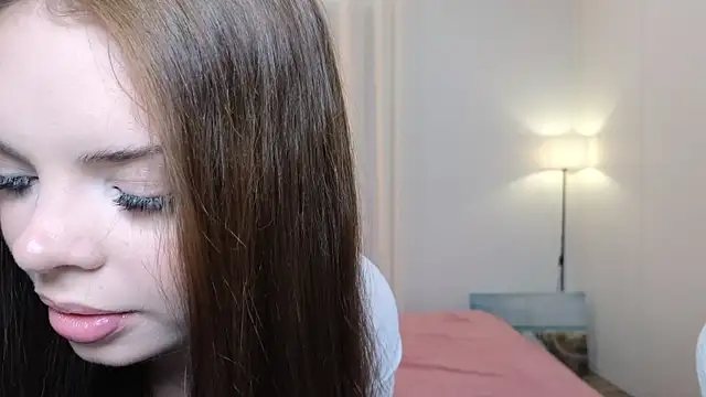 Snapshot of CelineXoxo chatting on October 2025 10:07:01 AM CelineXoxo online show from October 2025 10:07:01 AM