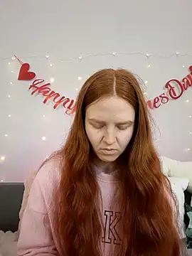 Evarey  online show from February 2026 05:15:01 AM