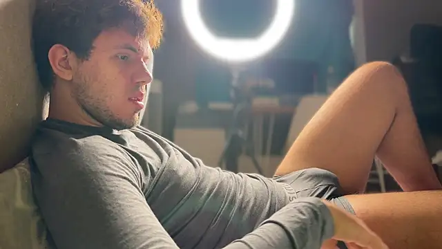 mynameischris online show from November 2025 08:14:01 AM