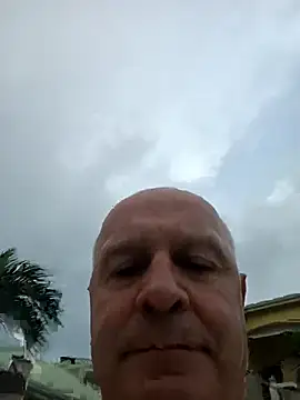 Snapshot of rudy-kralik chatting on December 2025 10:44:02 AM rudy-kralik online show from December 2025 10:44:02 AM