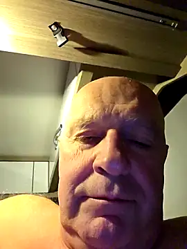 Snapshot of rudy-kralik chatting on February 2026 07:15:01 AM rudy-kralik online show from February 2026 07:15:01 AM