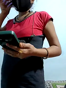 Payal G online show from December 2025 04:03:02 PM