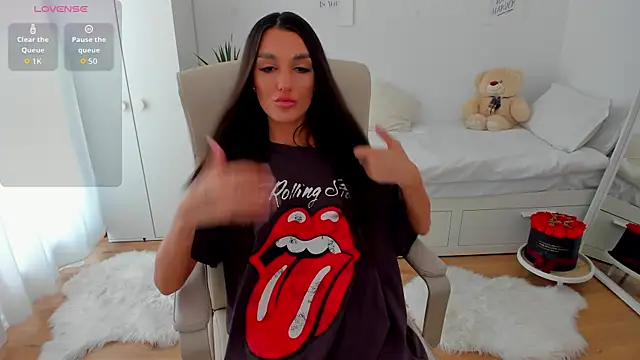 bubbledoll77 online show from April 2026 09:46:02 AM