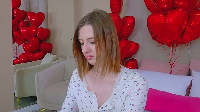 JessiJull online show from February 2026 05:09:01 PM