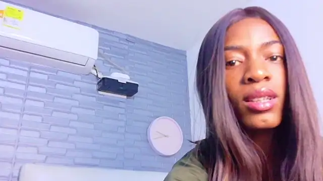 Hungry pussy18 online show from October 2025 01:48:02 PM