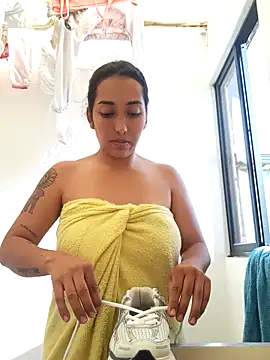 Queen sofya online show from November 2025 12:50:02 PM