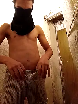 latarak321 online show from October 2025 05:35:02 PM