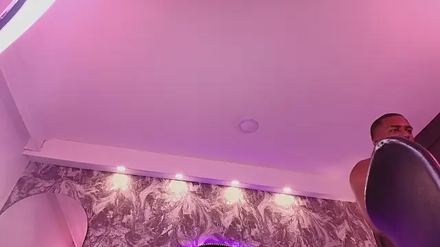 DenzelRios online show from March 2026 02:04:02 AM