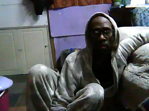 Snapshot of Toyboya6 chatting on June 2026 12:48:01 AM Toyboya6 online show from June 2026 12:48:01 AM