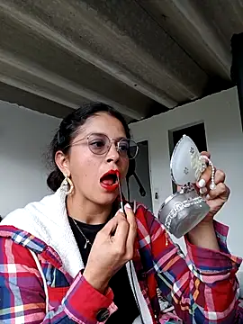 Snapshot of Eloisa_smith chatting on October 2025 09:49:01 PM Eloisa smith online show from October 2025 09:49:01 PM