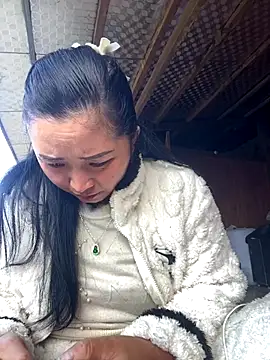 miemie-xx online show from December 2025 03:13:01 AM