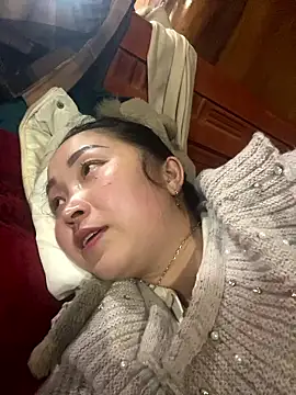 miemie-xx online show from January 2026 01:39:01 PM