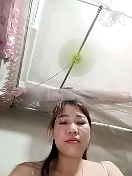 ladzy sexy online show from April 2026 06:30:02 PM