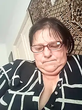 MilaCold5443 online show from February 2026 01:06:01 PM