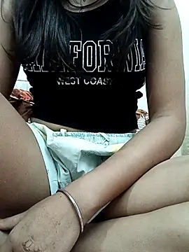 Sexy Diyaa online show from October 2025 08:12:01 AM