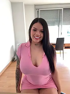 dulcemarianh  online show from October 2025 03:16:01 PM