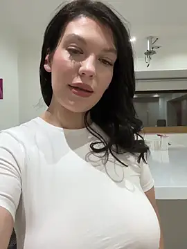 ClaraPasssion online show from December 2025 06:15:01 PM