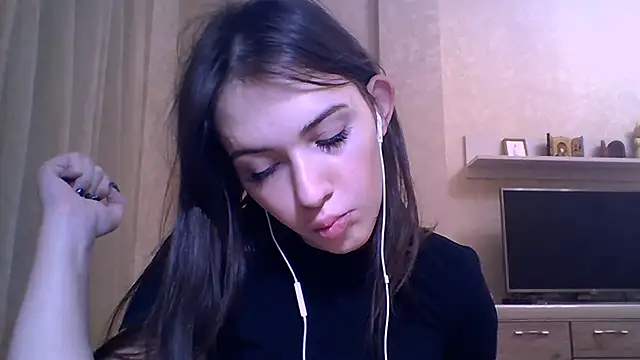 CeyaLier online show from November 2025 05:02:01 PM