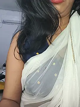 Snapshot of Janu-hasena chatting on July 2026 10:24:02 PM Janu-hasena online show from July 2026 10:24:02 PM