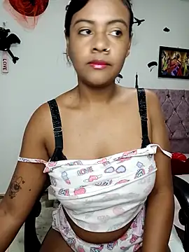 Snapshot of vannesitha25 chatting on November 2025 02:51:01 PM vannesitha25 online show from November 2025 02:51:01 PM