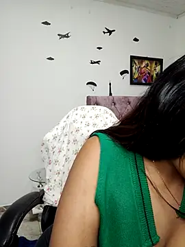 Snapshot of vannesitha25 chatting on March 2026 11:22:02 PM vannesitha25 online show from March 2026 11:22:02 PM