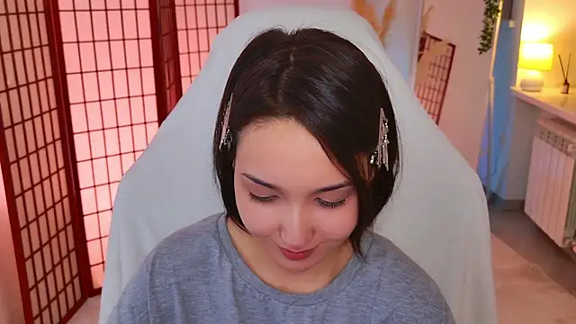 GentleMusee online show from November 2025 10:10:02 PM