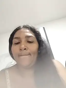 EliehtIsabellx online show from October 2025 11:46:01 PM
