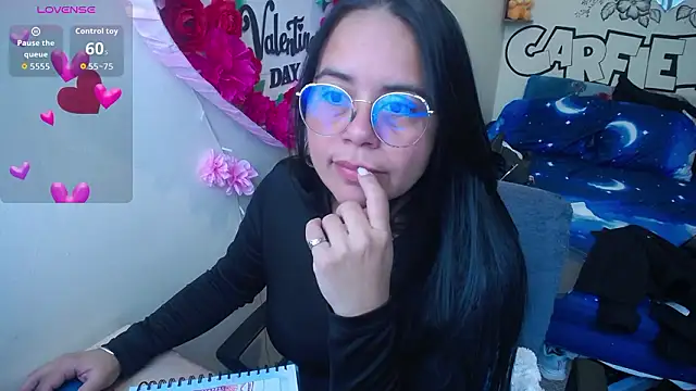 Miss  kendra  online show from March 2026 02:23:02 PM