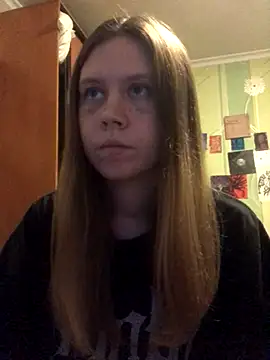 LunaVirelle online show from October 2025 05:15:02 PM