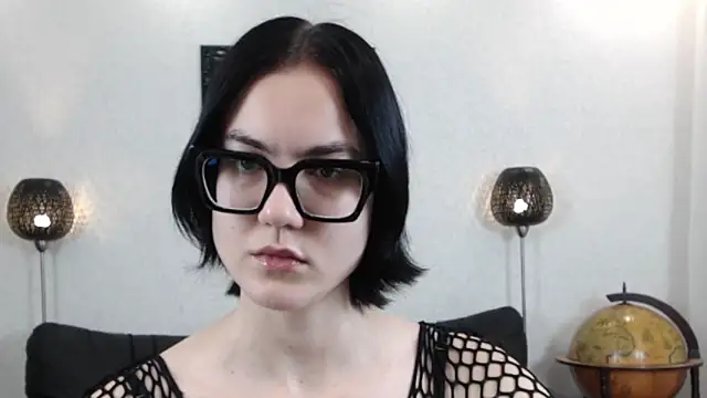 Marie Fitch online show from November 2025 04:13:02 AM