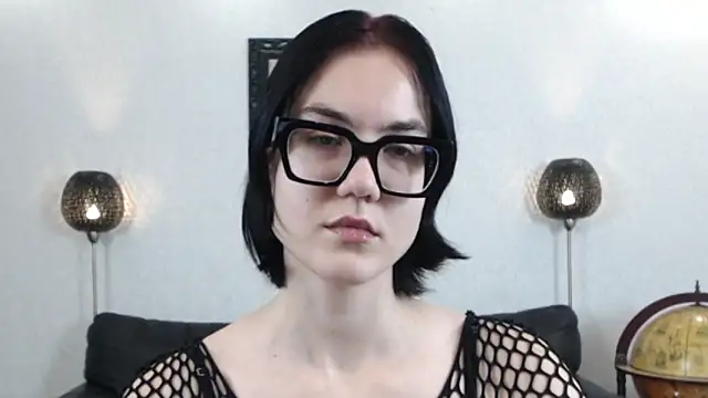 Marie Fitch online show from December 2025 11:14:02 PM