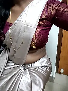 Tamilmallu-duskygirl03 online show from January 2026 06:22:01 PM