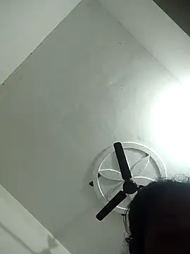 Co punam online show from November 2025 09:38:01 PM