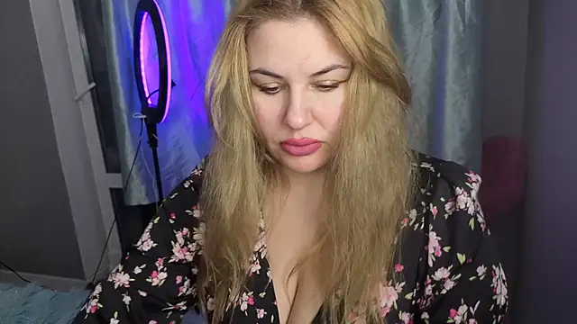 Passion-Blondy online show from March 2026 06:24:02 PM