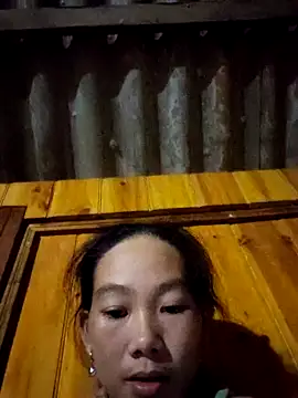 gio-thu online show from October 2025 02:46:01 PM