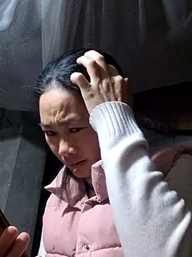 gio-thu online show from January 2026 01:52:02 AM