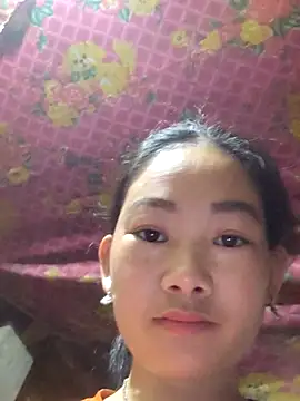 gio-thu online show from April 2026 02:56:01 AM