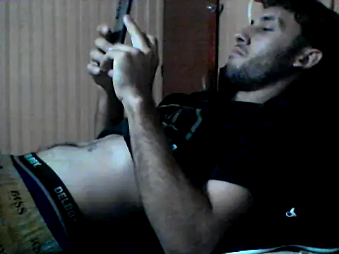 hique25 online show from November 2025 02:32:01 AM